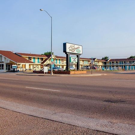 Roadrunner Lodge Motel Тикумкари Екстериор снимка
