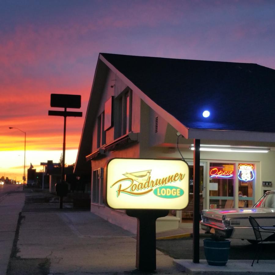 Roadrunner Lodge Motel Тикумкари Екстериор снимка